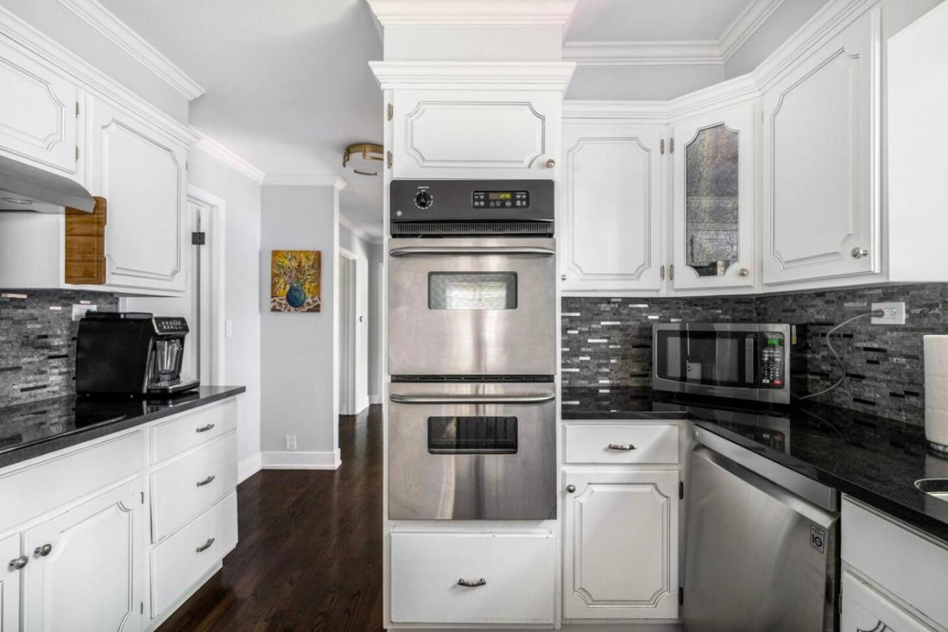 Spacious, Luxury Renovated Home With 4 Kings, Firepit Glen Ellyn Εξωτερικό φωτογραφία